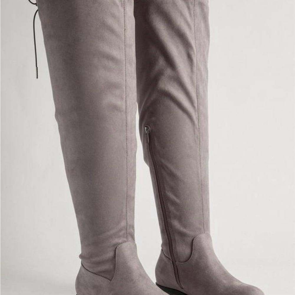 Elegant Gray Over-the-Knee Boots